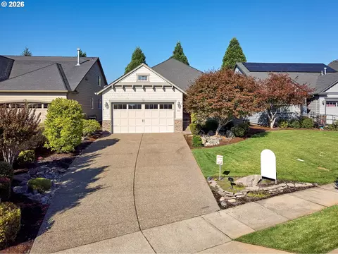 513 Tukwila Dr, Woodburn, OR 97071