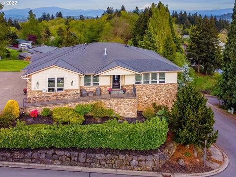 1531 SW Walters Loop, Gresham, OR 97080 photo 1