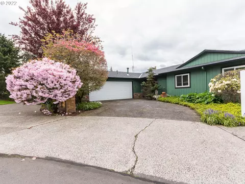 2845 NE 17th St, Gresham, OR 97030 photo 1