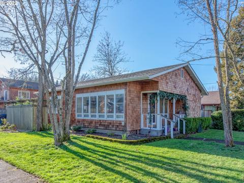 1390 E 23rd Ave, Eugene, OR 97403 photo 1