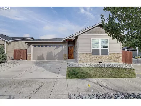 1523 NW 25th Ave, Battle Ground, WA 98604