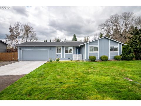 3950 SE Hillyard Rd, Gresham, OR 97080 photo 1