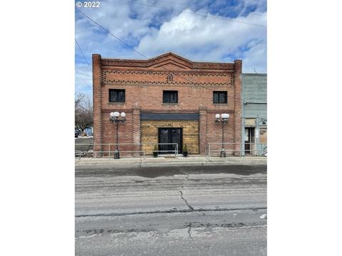 307 E First St, Wallowa, OR 97885 photo 1