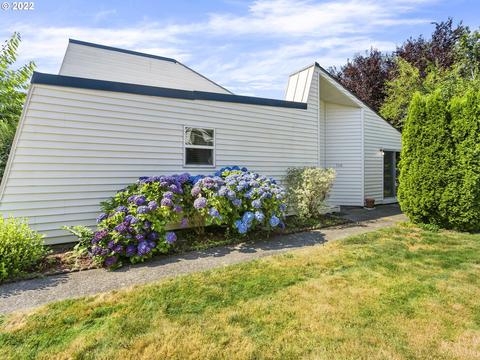 706 SE Rene Ave, Gresham, OR 97080 photo 1