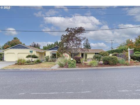 1749 SE 11th St, Gresham, OR 97080 photo 1