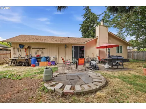 Exterior - 1675 N Danebo Ave, Eugene, OR 97402 photo 7 of 7