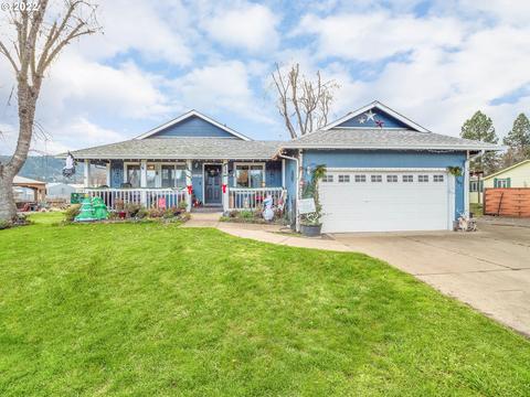 367 Sunset St, Sutherlin, OR 97479 photo 1