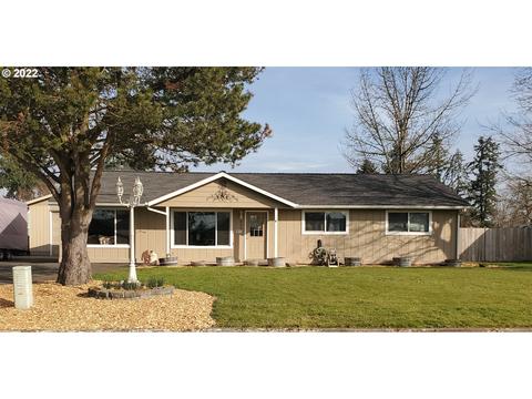 809 E 3rd St, Molalla, OR 97038 photo 1