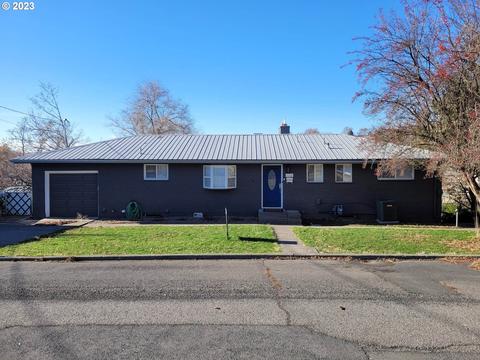 715 NW 6th St, Pendleton, OR 97801 photo 1