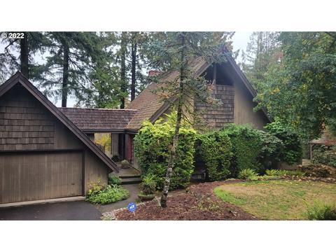 14272 SE Vista Ln, Milwaukie, OR 97267