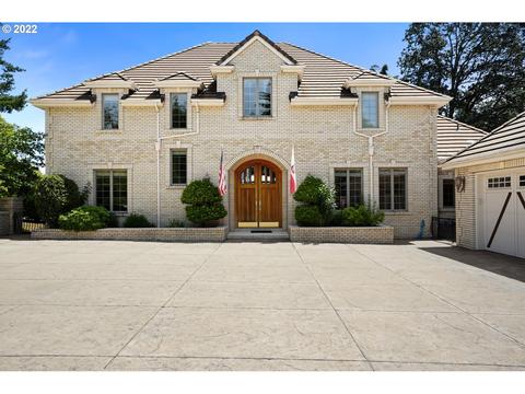 3947 Croisan Mountain Dr S, Salem, OR 97302
