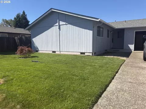 Exterior - 4478 Hilton Dr, Eugene, OR 97402 photo 1 of 17