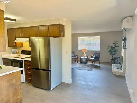 Other - 4478 Hilton Dr, Eugene, OR 97402 photo 9 of 10