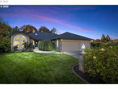 960 Sheraton Dr, Eugene, OR 97401 photo 1