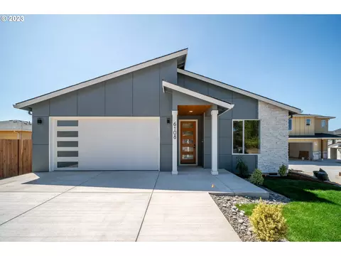 6108 NE 45th Ct, Vancouver, WA 98661