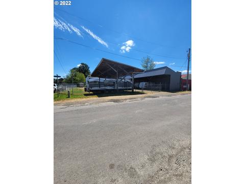 721 SE 2nd St, Battle Ground, WA 98604