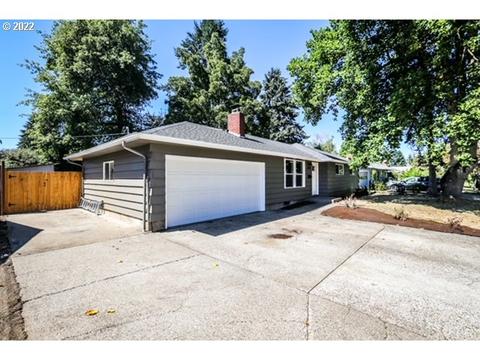 2884 Manor Dr, Springfield, OR 97477 photo 1