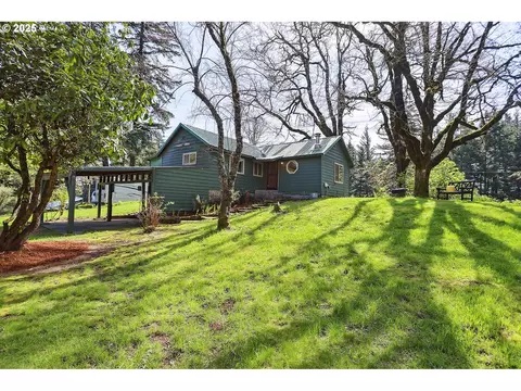 21 Aldon Wachter Rd, Stevenson, WA 98648