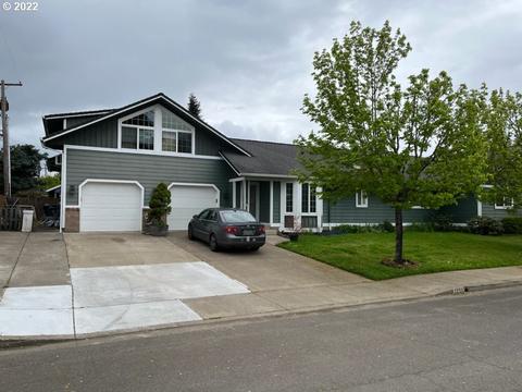 910 Fuchsia St, Springfield, OR 97477 photo 1
