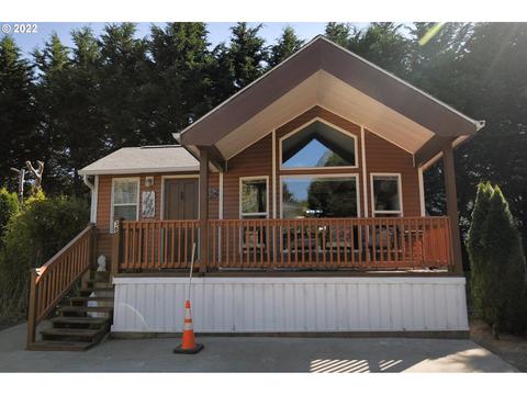 97748 N Bank Chetco Rd #38, Brookings, OR 97415