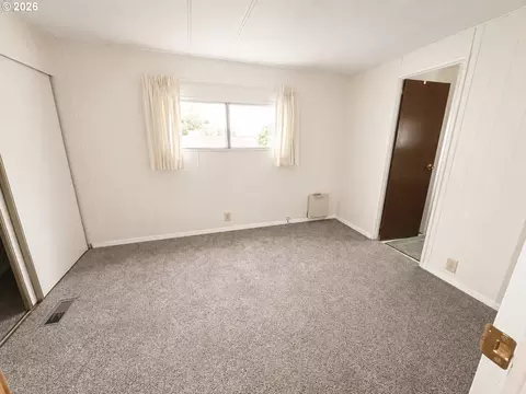 2902 E 2nd St #19, Newberg, OR 97132 photo 8