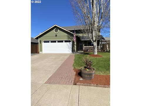 3276 Pinyon St, Springfield, OR 97478 photo 1
