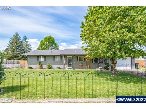 441 Cedar St, Lyons, OR 97358 photo 1