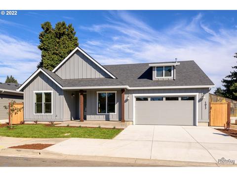 1017 S 33rd St, Springfield, OR 97478 photo 1