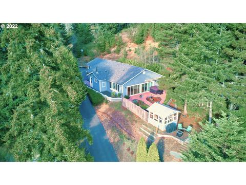 737 Chloe Dr, Lakeside, OR 97449 photo 1