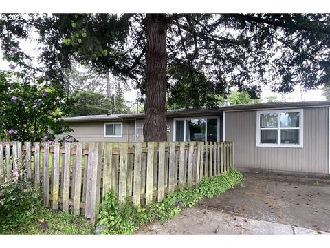 902 25th Pl, Springfield, OR 97477 photo 1