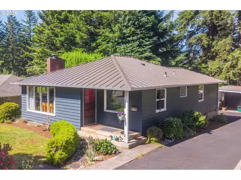 1271 N 14th St, Coos Bay, OR 97420