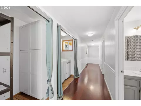 28821 Royal Ave, Eugene, OR 97402 photo 29