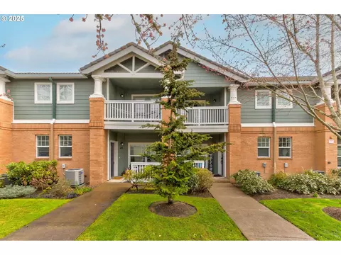 30370 SW Rebekah St #21, Wilsonville, OR 97070