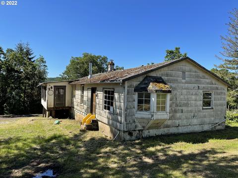 2120 Church Rd S, Dallas, OR 97338