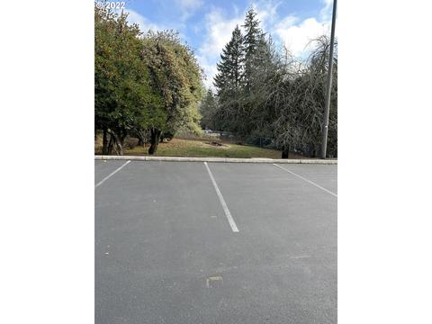 39050 Pioneer Blvd, Sandy, OR 97055