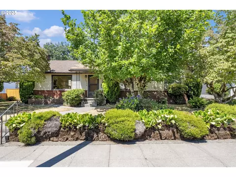 5317 SE Steele St, Portland, OR 97206