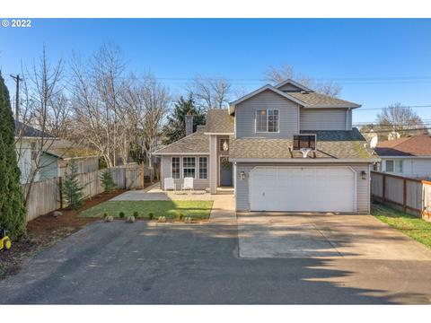 703 E Crestview Dr, Newberg, OR 97132 photo 1