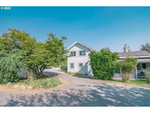 82646 Butte Rd, Creswell, OR 97426