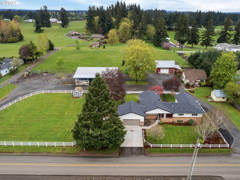 36722 SE Hauglum Rd, Sandy, OR 97055 photo 1