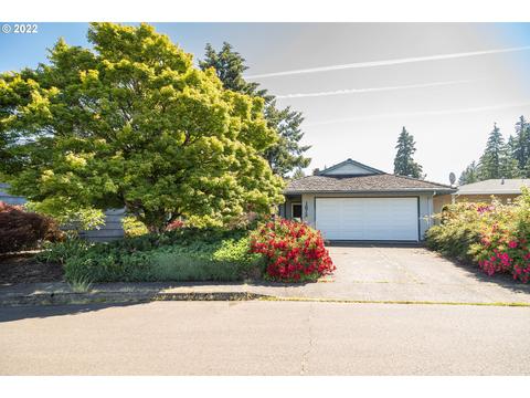 16720 SW Royalty Pkwy, King City, OR 97224