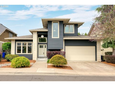 2964 N Holladay Dr, Cornelius, OR 97113 photo 1
