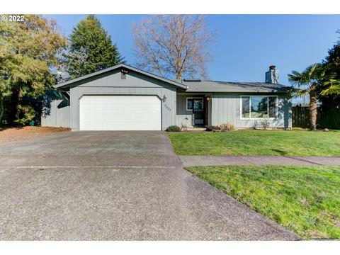 3609 E Aquarius Blvd, Newberg, OR 97132 photo 1
