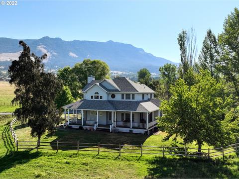 69733 Hwy 237, Cove, OR 97824