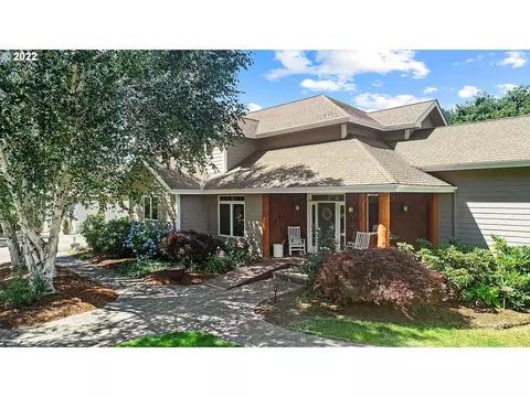 2 Acorn Ln, White Salmon, WA 98672
