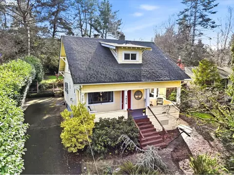 5850 SW Vermont St, Portland, OR 97219