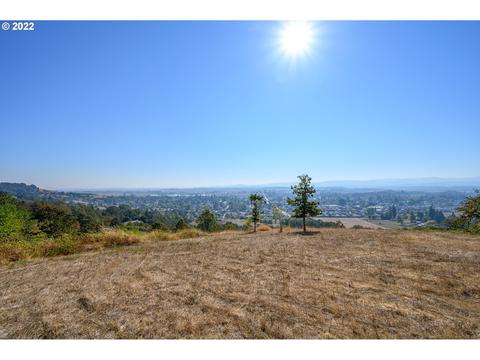 20950 SW Summit Dr, Sheridan, OR 97378