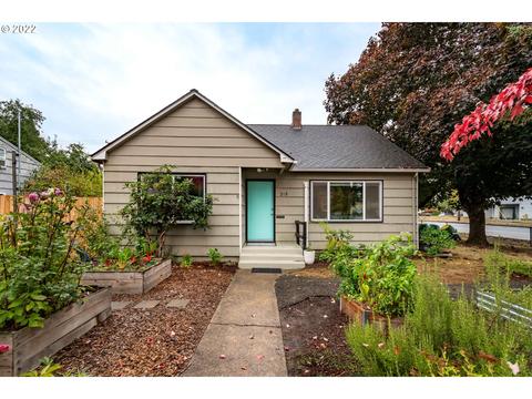 215 E St, Springfield, OR 97477 photo 1