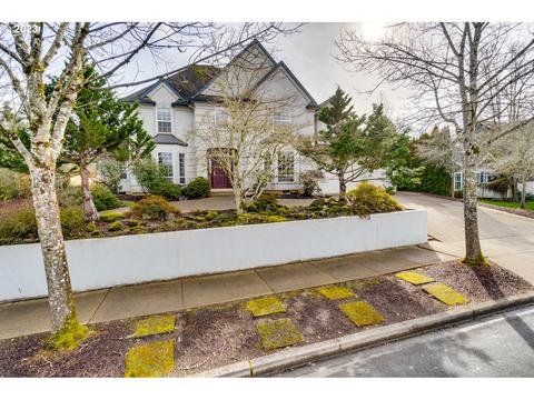 1846 NW 8th St, Mcminnville, OR 97128
