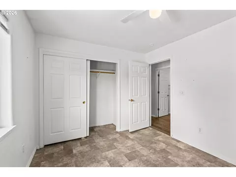 Bedroom - 922 Williams St, Eugene, OR 97402 photo 2 of 6