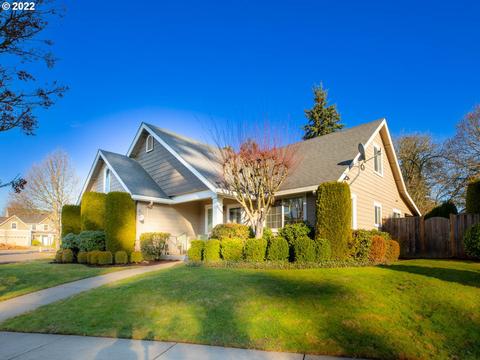 4749 Symphony Dr, Eugene, OR 97404 photo 1